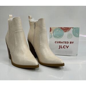 Sun + Stone Women's Abiigail Booties - White 7M
